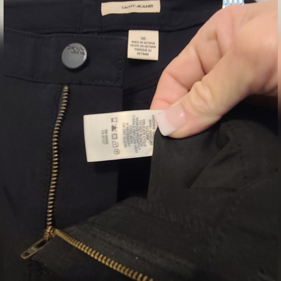 NWT DKNY Jeans Size 6 - Picture 7 of 13